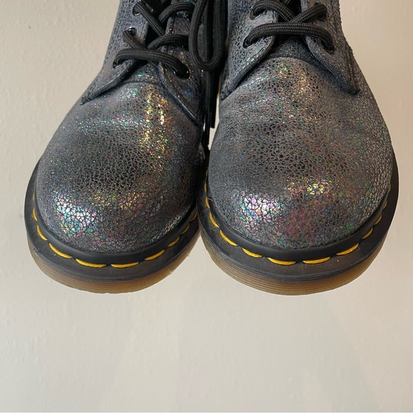 DR. MARTENS 1460 Pascal Gunmetal Iridescent Crackle Grunge Boots- euro 39/us 8 - Picture 4 of 8